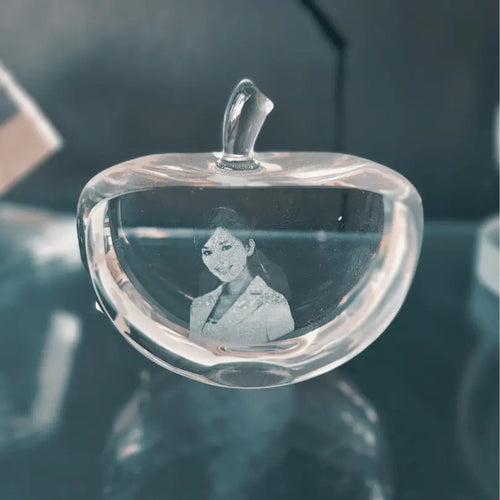 Souvenir en cristal gravé en 2D/3D avec photo personnalisée